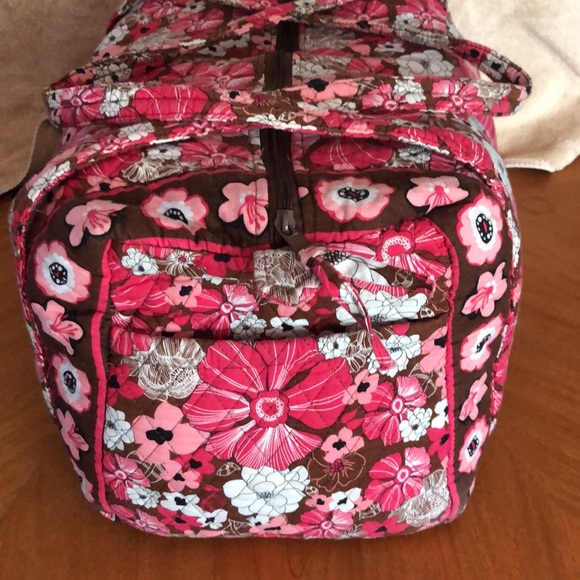 Vera Bradley? (bag has no labels) Duffel Bag - Picture 2 of 8